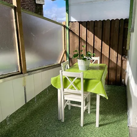 Apartment With Furnished Terrace And Wifi At Charleroi