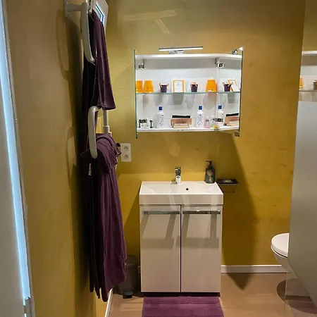 Charming In Center, 75 M² With Terrace *