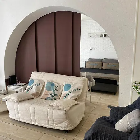 Charming In Center, 75 M² With Terrace *