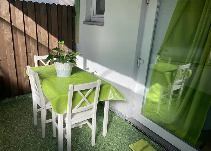 Charming In Center, 75 M² With Terrace Apartamento
